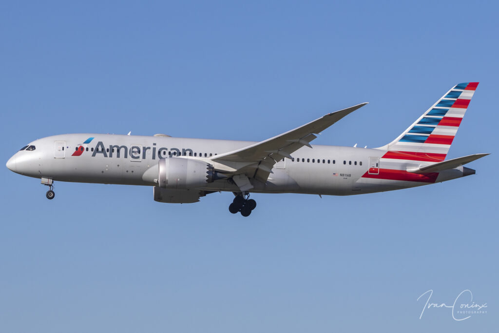 2022-02-27-American-Airlines-Boeing-787-8-Dreamliner-N811AB-01-1024x683.jpg