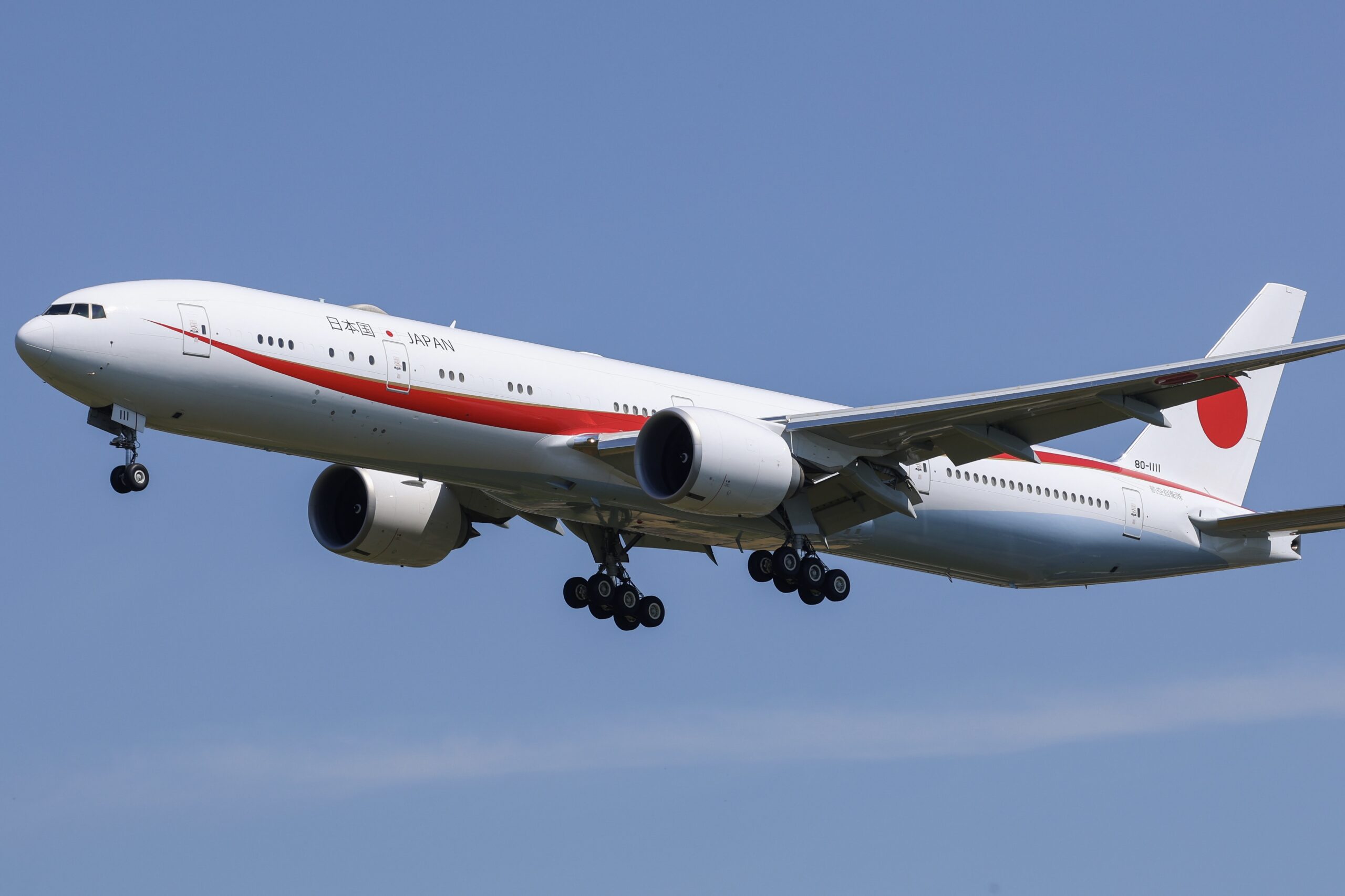 State visit of Japan’s Imperial couple to Belgium brings two JASDF Boeing 777-300ER VIP transport aircraft to Brussels Airport